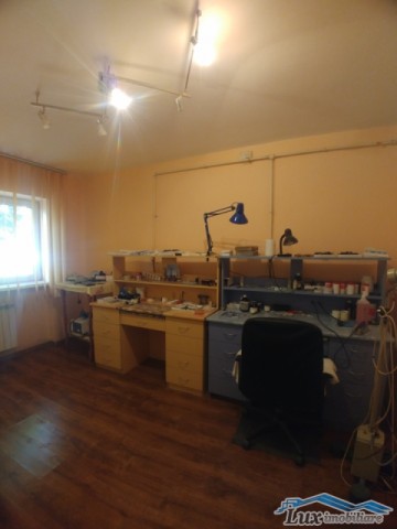 cabinet-stomatologic-de-vanzare-zona-centrala-125000e-apartament-5-camere-8